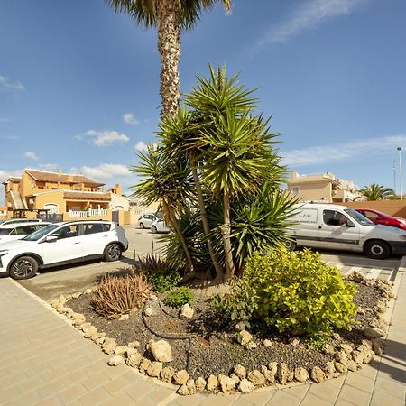 Altos Del Sol By United Renters Leilighet Torrevieja Eksteriør bilde